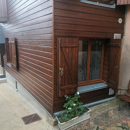 Le Petit Chalet -Appartement Proche De La Vieille Ville , Du Centre Ville Et Du Tram- Petit Dejeuner Offert เลอม็องส์ ภายนอก รูปภาพ