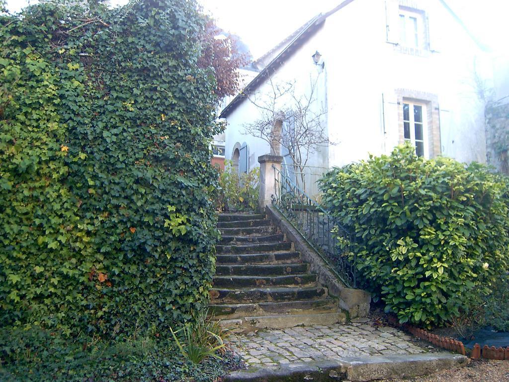 Le Petit Chalet -Appartement Proche De La Vieille Ville , Du Centre Ville Et Du Tram- Petit Dejeuner Offert เลอม็องส์ ห้อง รูปภาพ