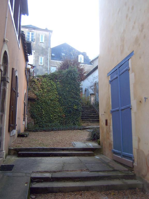 Le Petit Chalet -Appartement Proche De La Vieille Ville , Du Centre Ville Et Du Tram- Petit Dejeuner Offert เลอม็องส์ ห้อง รูปภาพ